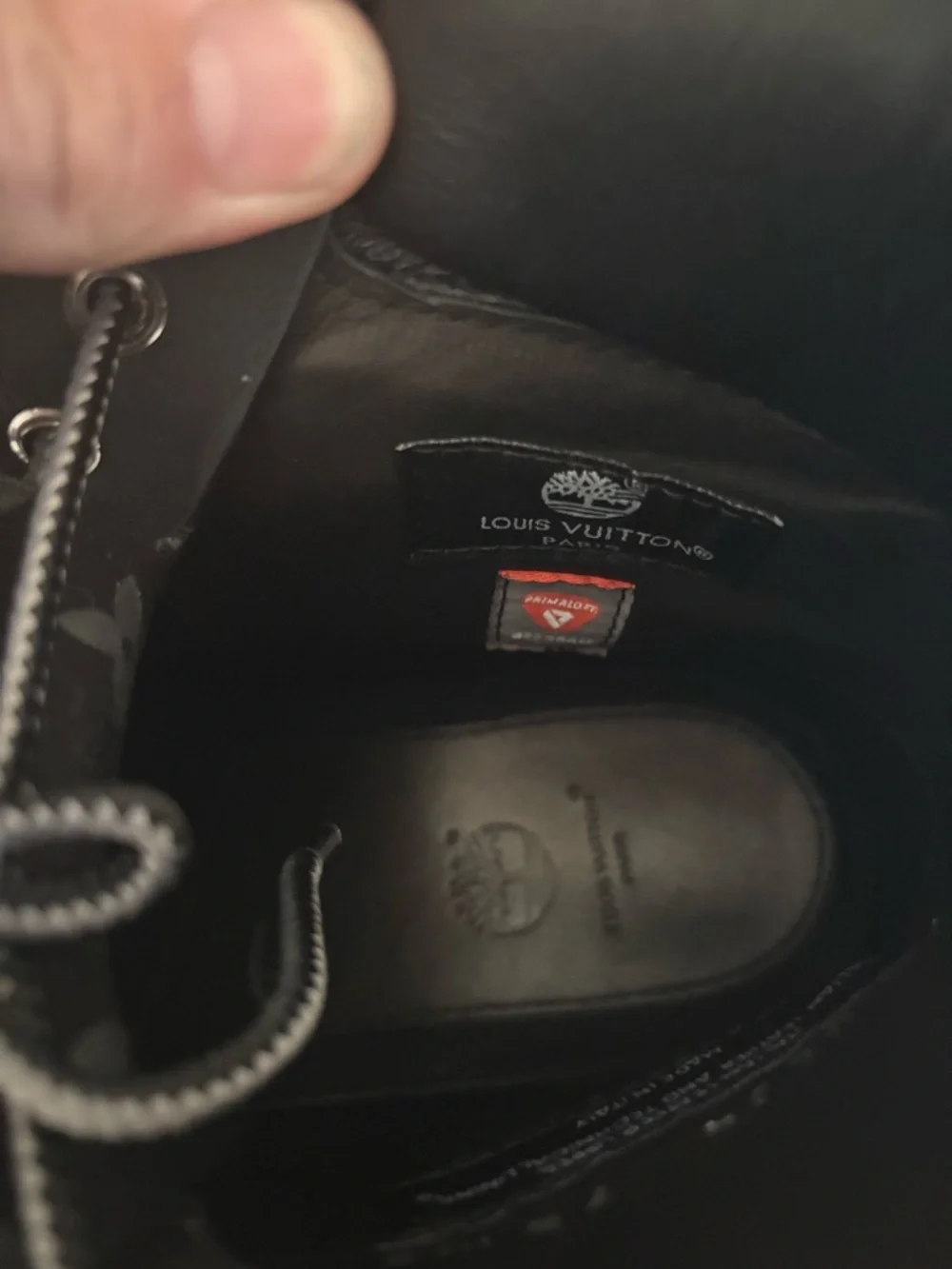 Louis Vuitton Black Leather Lace-Up Boot with Logo Insole - Picture 3 of 3